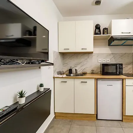 Le Vauban Wifi 2 Peoples Apartment